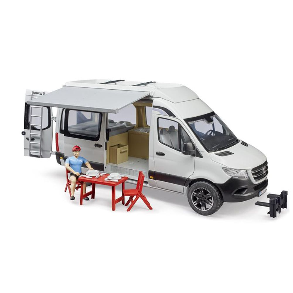 Mercedes Sprinter Camper med Figur